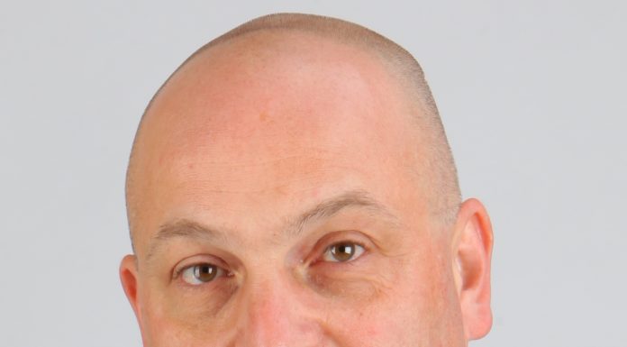גל קסטל, מנהל השיווק של חברת ‘ארזים’ (ג.י.א): “ארזים מוכיחה שאפשר אחרת- גם לדאוג לצעירים וגם להגביר את היצע יח”ד- כשכל הצדדים מרוויחים”