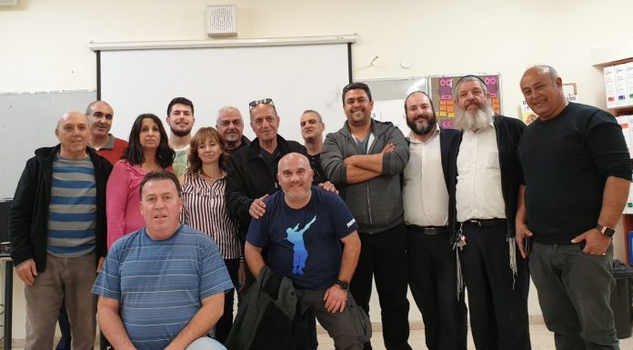 מים בששון. ובחירום. במסגרת פיילוט ראשון מסוגו הוכשרו כעשרה מתנדבים ממגדל העמק כרכזי מים עירוניים בשעת חירום.