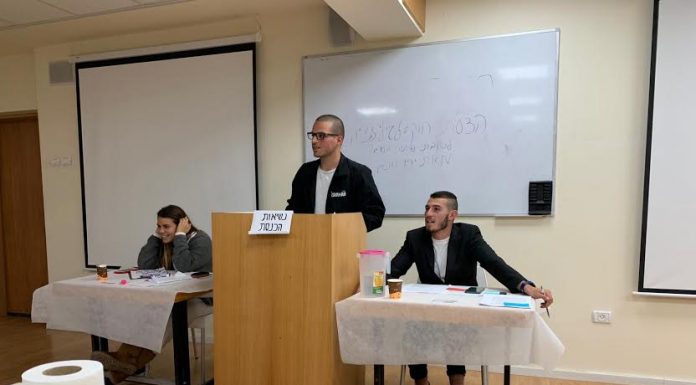 מזהות דרך הליכוד, 'כחול לבן', העבודה ועד לימין החדש