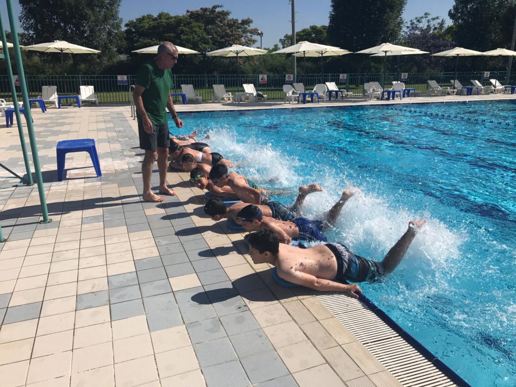 עפולה: התלמידים יחזרו ללמוד שחייה 