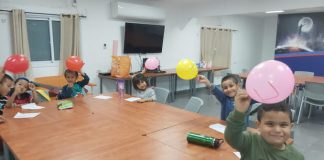 כייפת חנוכה לילדי הדיור הציבורי בנוף הגליל