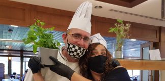 בילי רומש סמנכלית תפעול הגושרים מלון בטבע ושי לוינשטיין שף המלון