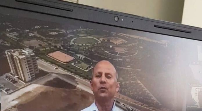ראש העיר סדנת חיילים משוחררים