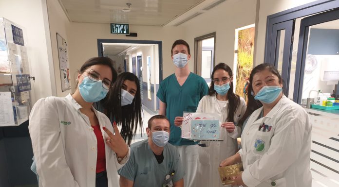 מרגש: ילדי גן צופית ממגדל העמק הכינו שי לצוותי הרפואה