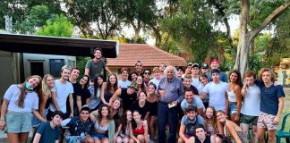 מוקי צור וצעירי מכבי | מקומונט