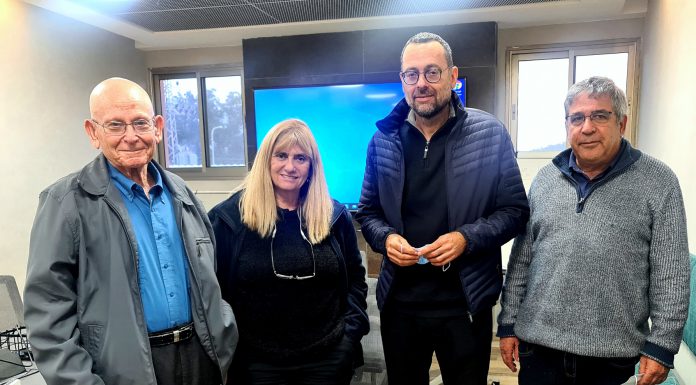 ח"כ צבי האוזר הגיע לסיור בגליל במסגרתו ערך ביקור בחווה המחקרית של מו"פ צפון ובמכון המחקר מיגל בקרית שמונה