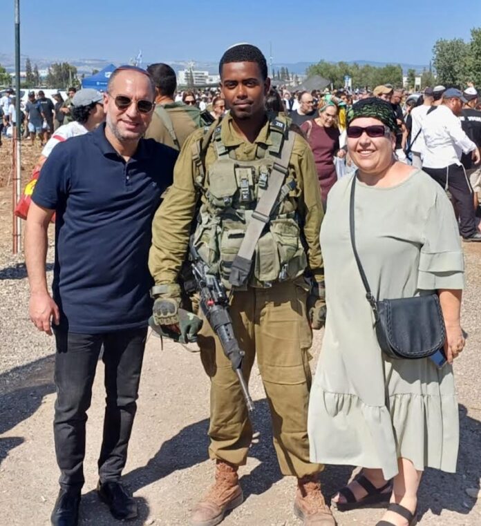 הבוגר דוד זאודה