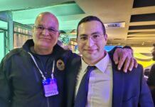 שר נגב גליל יצחק וסרלאוף ומאיר צור ראש מועצה אזורית הערבה התיכונה – בכנס "עוברים לגליל ולנגב", שהתקיים בת"א