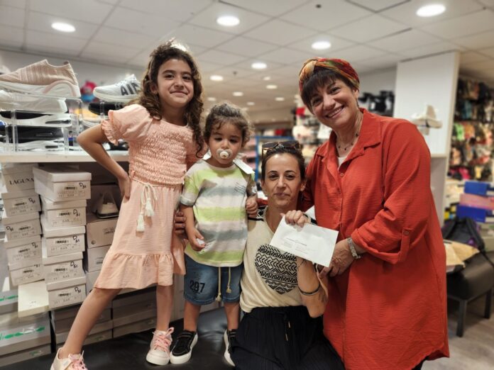 קמחא דפסחא - משפחה אחת. קרדיט צילום- יחצ